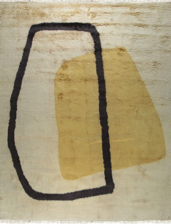 Abstract, high-pile rug in cream and gold with a bold, dark brown outline design.