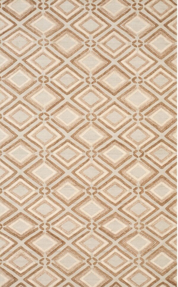 A gray rug with a repeating diamond trellis pattern in raised beige and brown loops.