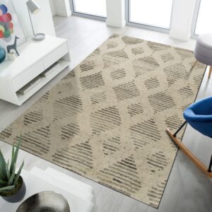 A large beige rug featuring dark gray striped diamond patterns rests on light wood flooring.