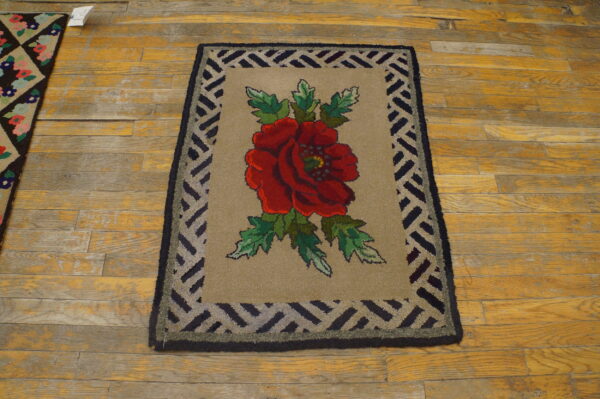 Floral design on beige background rug