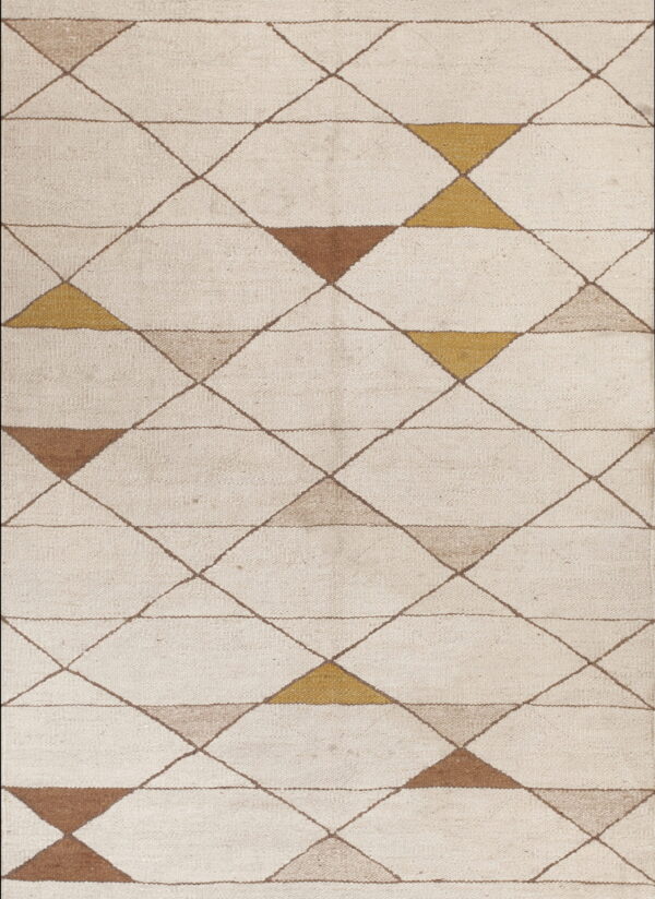 Low pile rug with an off-white diamond lattice pattern containing varied brown and gold triangles.