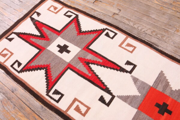 White Native Rugs Antique Geometric Navajo Wool Rug in Ivory and Cream