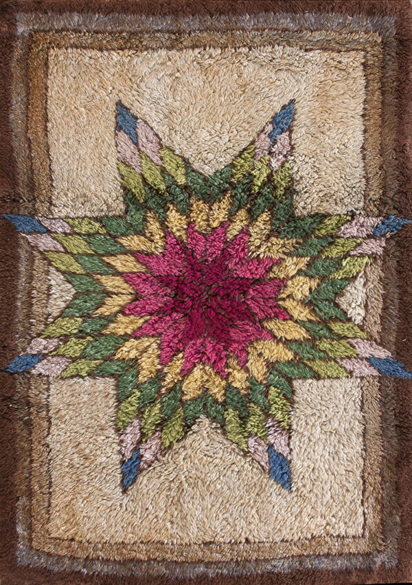 Textured beige rug with a deep pink, green, and yellow star pattern and contrasting brown multi-layered border.