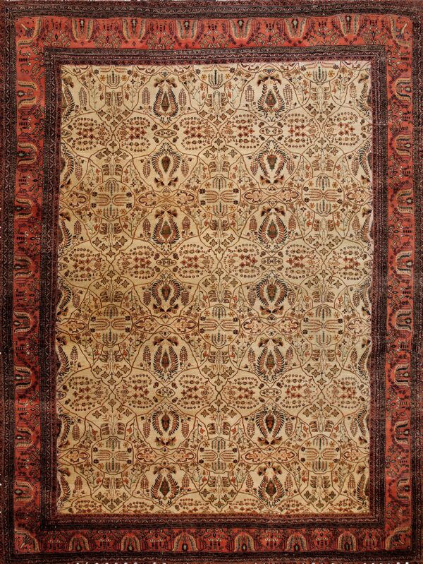 Intricate floral pattern on carpet. 19th century persian sarouk farahan carpet