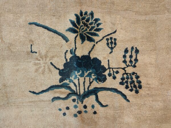 Early 20th century chinese peking carpet