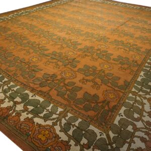 Floral patterned vintage area rug