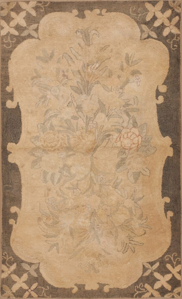 Mid-century 1940s american hooked wool clover corner motifs 3x5 ivory beige cream rectangle rug by rugs on net