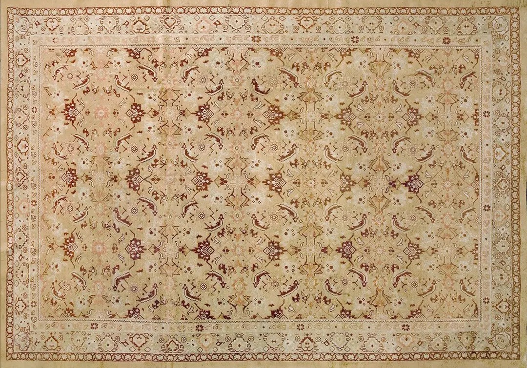 Warm cream color antique tribal geometric herati design indian agra rug