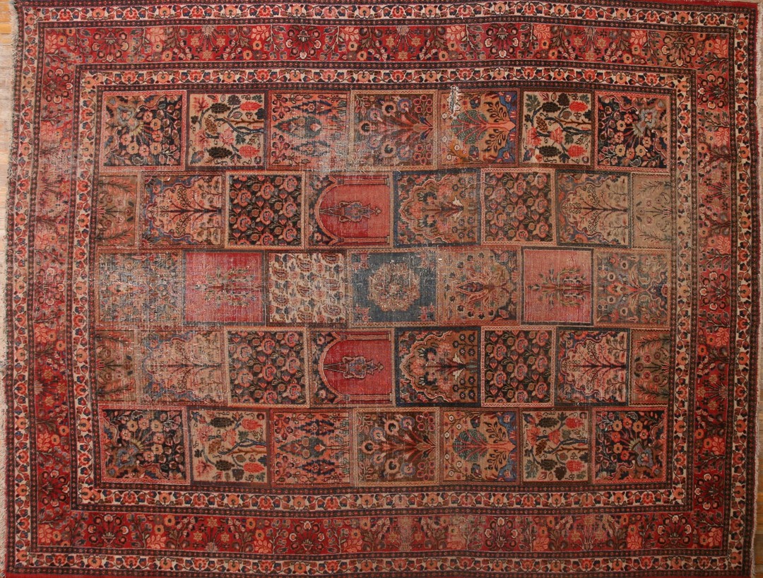 Antique persian khorassan garden design word distressed shabby chic rug