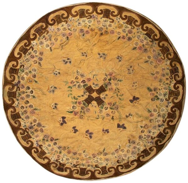 Antique american hooked round rug 8'5" diameter beige ground, floral folk art, 1880s