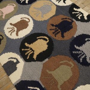 Antique American Hooked Rug 3'1"×8'9" Long Format, Hand-Hooked Wool - detail view 4