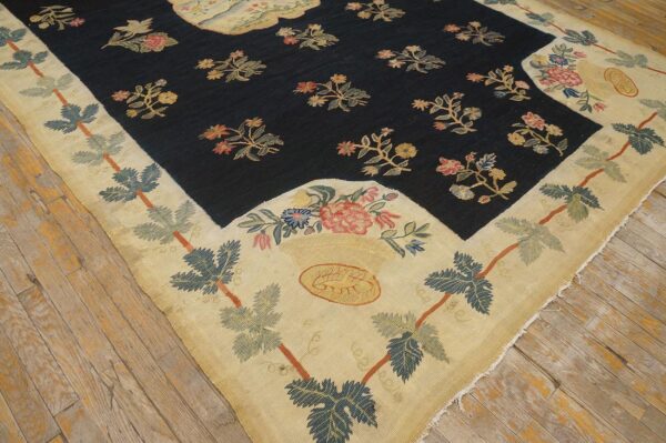 Antique bessarabian flat-weave carpet 7'3"×11'4" black medallion, ivory border, 18th century / circa 1750 - detail view 6