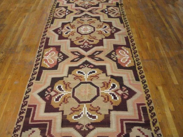 Antique bessarabian flat-weave carpet 5'2"×13'7" dusty rose & olive, circa 1925 - detail view 1
