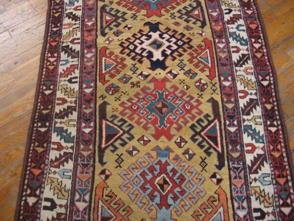 Antique caucasian kuba rug, hand-knotted tribal composition - detail view 4
