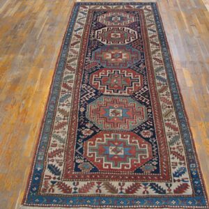 Antique Caucasian Moghan Rug, Hand-Knotted Wool - detail view 1