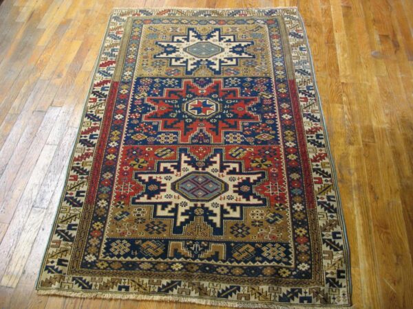 Antique caucasian shirvan rug 3'4"×5' blue symmetric design, ivory border, circa 1930 - detail view 3