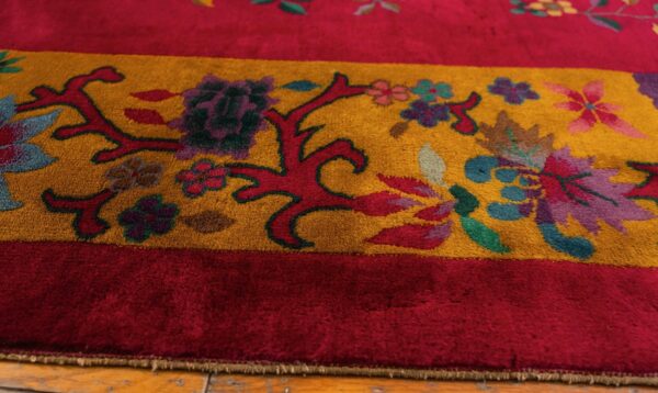 Antique chinese art deco carpet 8'10"×11'4" fuchsia field, gold border, floral design, 1920s - detail view 7