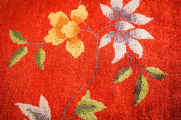 Antique chinese art deco carpet 9'11"×13'8" red field, tan border, modern floral, 1920s - detail view 4