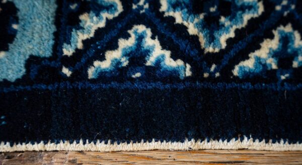 Antique chinese art deco mat 4'7"×2'7" brown field, blue border, vase medallion, 1920s - detail view 5