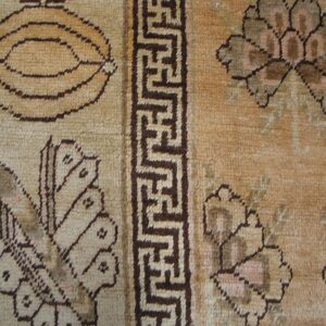 Antique Chinese Khotan-Style Rug, Beige Background, Hand-Knotted Wool - detail view 2
