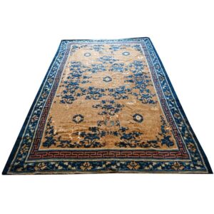Antique Chinese Ningxia Rug 5'10"×10' Ivory Field, Beige Medallion with Greek Key, 1880s - detail view 1