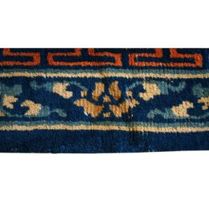 Antique Chinese Ningxia Rug 5'10"×10' Ivory Field, Beige Medallion with Greek Key, 1880s - detail view 4