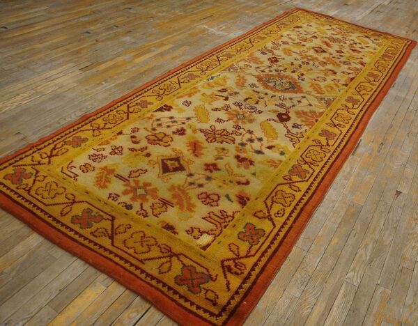 Antique donegal arts & crafts carpet 4'6"×11'9" ivory floral, yellow border, circa 1930, ireland 4 Antique donegal arts & crafts carpet 4'6"×11'9" ivory floral, yellow border, circa 1930, ireland - detail view 3