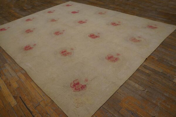 Antique english needlepoint carpet 8'2"×10'3" ivory four-star design, circa 1920 - detail view 1
