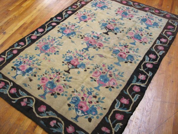 Antique european bessarabian rug 4'7"×6'7" yellow/blue/pink flat-weave, circa 1890 5 Antique european bessarabian rug 4'7"×6'7" yellow/blue/pink flat-weave, circa 1890 - detail view 4