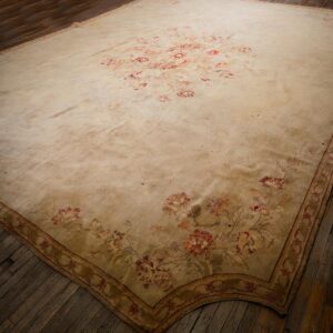 Antique European Savonnerie Carpet 13'2"×17'6" Beige & Cream Floral, Neoclassical, Circa 1925 - detail view 1