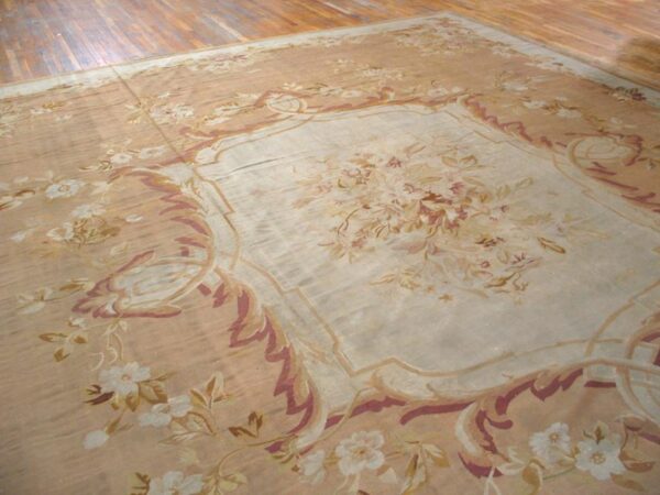 Antique french aubusson carpet 15'×18' salmon & ivory, napoleon iii period, circa 1880 6 Antique french aubusson carpet 15'×18' salmon & ivory, napoleon iii period, circa 1880 - detail view 5