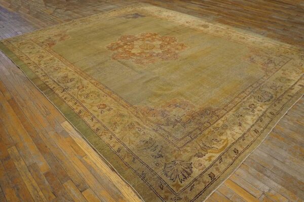 Antique indian amritsar carpet 9'2"ã—11'8" aqua field, ivory border, medallion design, circa 1900 - detail view 2