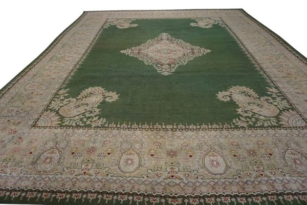 Antique indian amritsar carpet 12'×14'9" green field, soft yellow border, 19th century - detail view 1