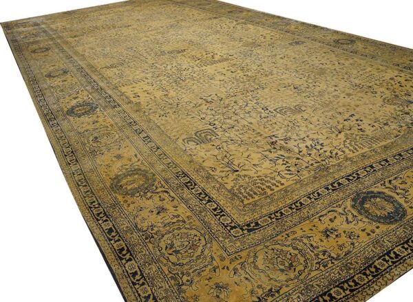 Antique indian lahore carpet 12'6"×24' ivory & tan floral, camel field, circa 1930 3 Antique indian lahore carpet 12'6"×24' ivory & tan floral, camel field, circa 1930 - detail view 2