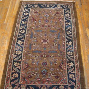 Antique N.W. Persian Heriz Rug 3'7"×5'9" Camel Field, Dark Blue Border, Floral, Circa 1920 - detail view 1