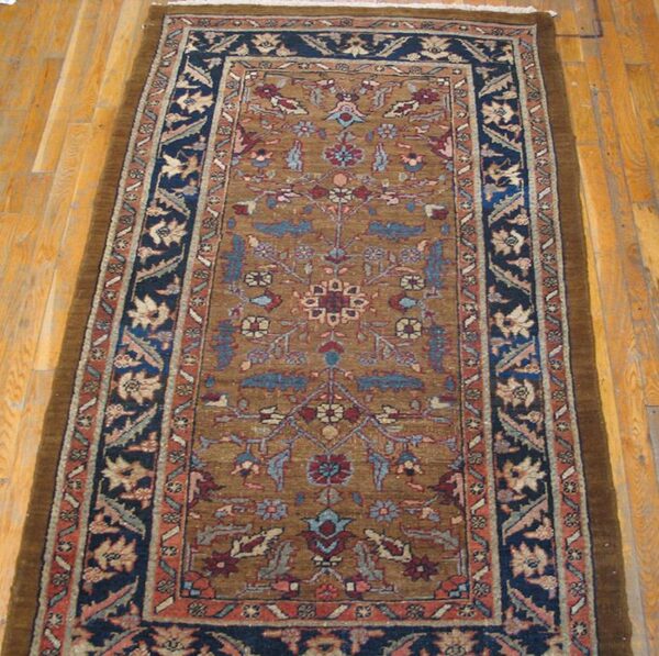 Antique n. W. Persian heriz rug 3'7"×5'9" camel field, dark blue border, floral, circa 1920 2 Antique n. W. Persian heriz rug 3'7"×5'9" camel field, dark blue border, floral, circa 1920 - detail view 1