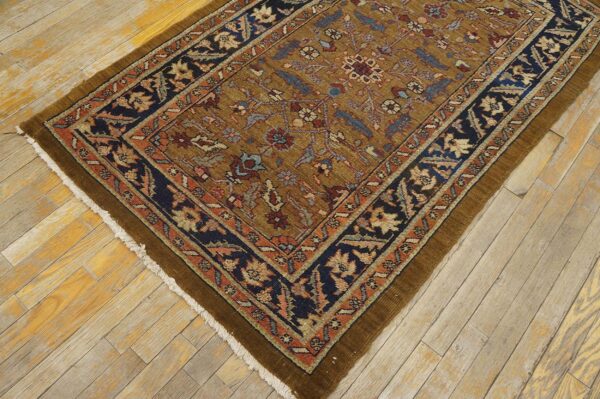 Antique n. W. Persian heriz rug 3'7"×5'9" camel field, dark blue border, floral, circa 1920 7 Antique n. W. Persian heriz rug 3'7"×5'9" camel field, dark blue border, floral, circa 1920 - detail view 6