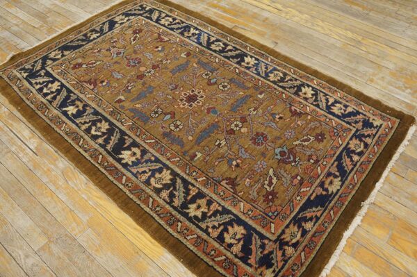 Antique n. W. Persian heriz rug 3'7"×5'9" camel field, dark blue border, floral, circa 1920 9 Antique n. W. Persian heriz rug 3'7"×5'9" camel field, dark blue border, floral, circa 1920 - detail view 8
