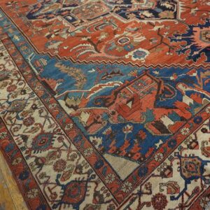 Antique N.W. Persian Serapi Carpet 11'10"Ã—15'10" Rust Field, Tan Border, Red Medallion, 1890s - detail view 10