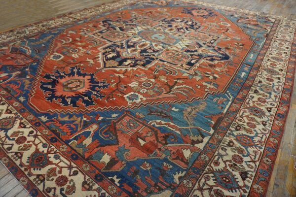 Antique n. W. Persian serapi carpet 11'10"ã—15'10" rust field, tan border, red medallion, 1890s - detail view 1