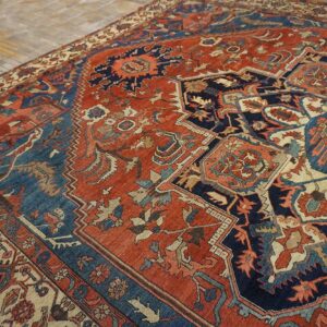 Antique N.W. Persian Serapi Carpet 11'10"Ã—15'10" Rust Field, Tan Border, Red Medallion, 1890s - detail view 3
