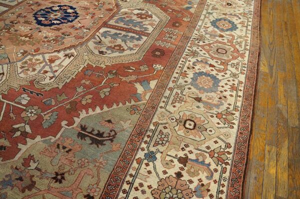 Antique n. W. Persian serapi carpet 11'6"×15'10" salmon rose medallion, 1880s - detail view 3