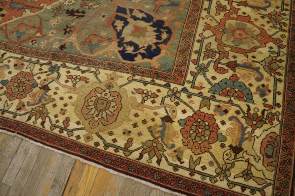 Antique n. W. Persian serapi carpet 11'6"×15'10" salmon rose medallion, 1880s - detail view 7