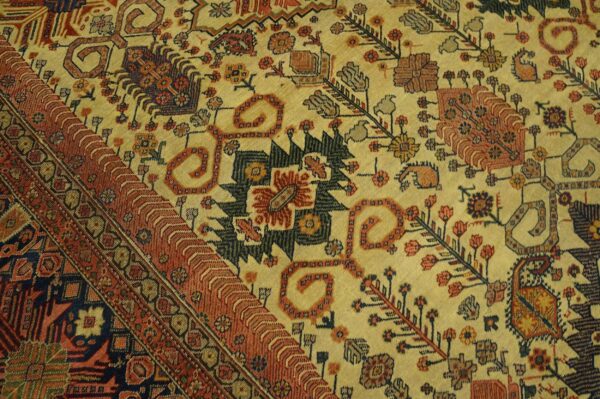 Antique persian farahan carpet 7'10"×16'8" ivory field, dark blue border, mid 19th century - detail view 5