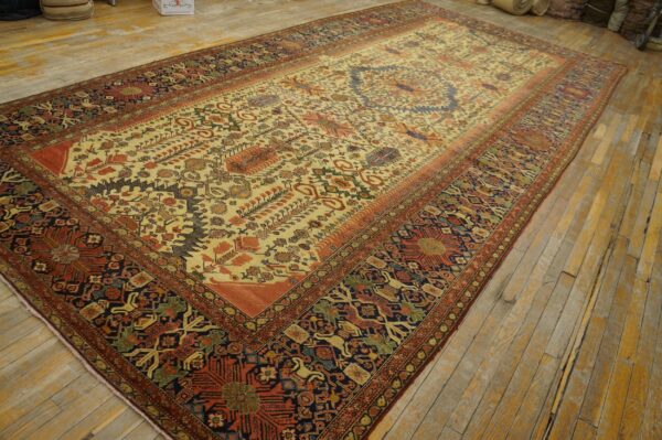 Antique persian farahan carpet 7'10"×16'8" ivory field, dark blue border, mid 19th century - detail view 6