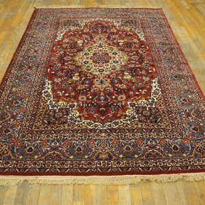 Antique Persian Isfahan Carpet 4'11"Ã—7'5" Red Rust & Blue, Hand-Knotted Wool, 1930s - detail view 1