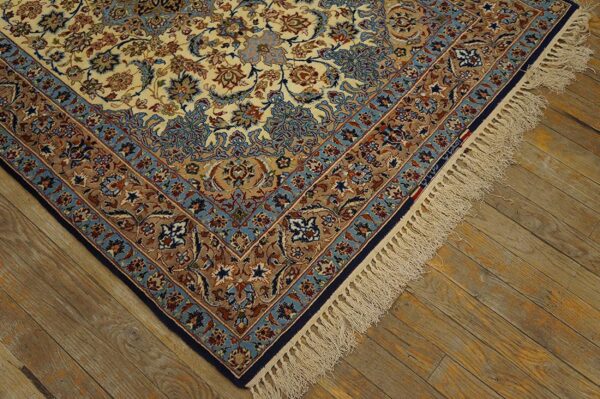 Antique persian isfahan rug 3'7"ã—5'4" hand-knotted, central persia - detail view 2