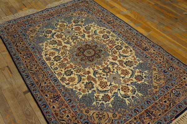 Antique persian isfahan rug 3'7"ã—5'4" hand-knotted, central persia - detail view 5