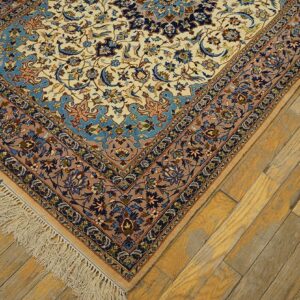Antique Persian Isfahan Rug 3'7"Ã—5'5" Hand-Knotted, Central Persia - detail view 2