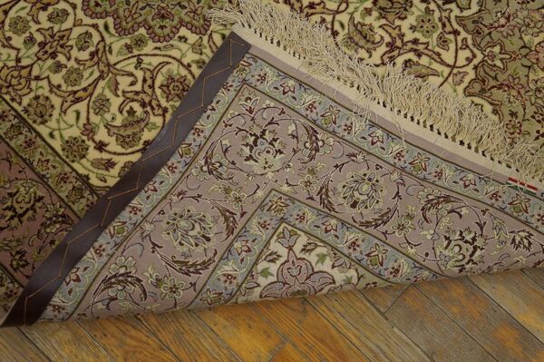 Antique persian isfahan rug 3'8"ã—5'7" hand-knotted, central persia - detail view 4